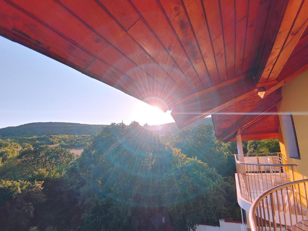Villa Metatron U Doma Balchik Exterior foto